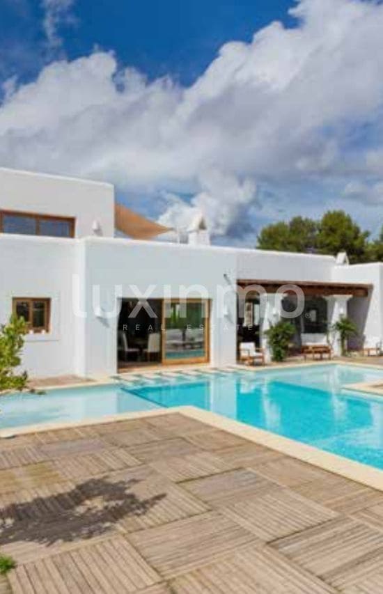 5 makuuhuone Huvila myytävänä paikassa Ibiza kaupunki mukana uima-altaan 
autotalli - 8 900 000 € (Ref: 9304801)