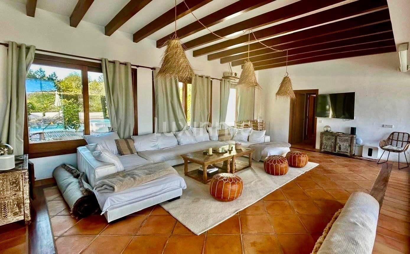 5 makuuhuone Huvila myytävänä paikassa Ibiza kaupunki mukana uima-altaan 
autotalli - 8 900 000 € (Ref: 9304801)