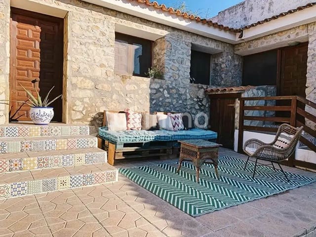 6 bedroom Villa for sale in Jijona / Xixona with pool garage - € 1,200,000 (Ref: 9304802)