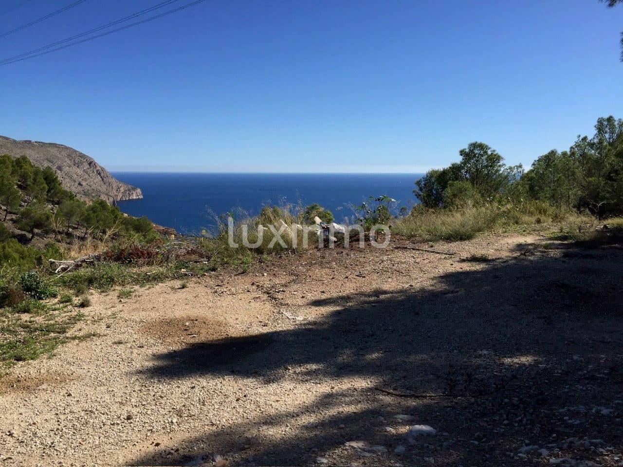 4 bedroom Villa for sale in Altea with pool garage - € 1,999,000 (Ref: 9304813)