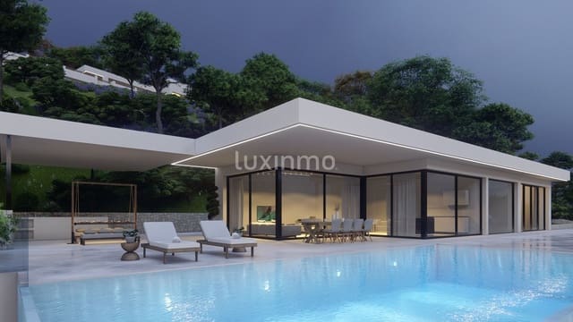 4 sovrum Villa till salu i Altea med pool garage - 1 799 000 € (Ref: 9304829)