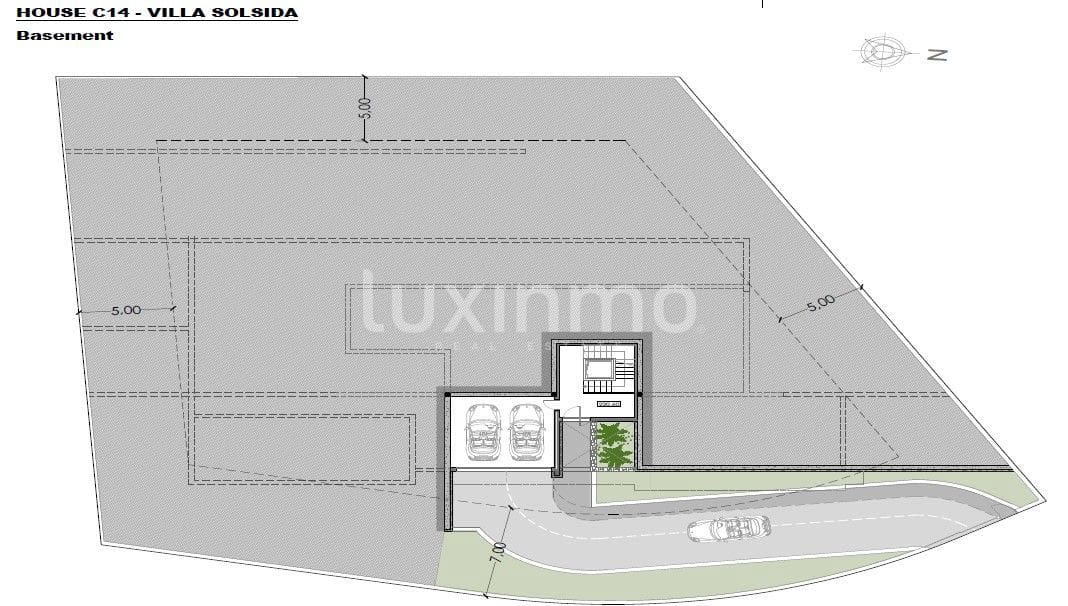 4 bedroom Villa for sale in Altea with pool garage - € 1,799,000 (Ref: 9304829)