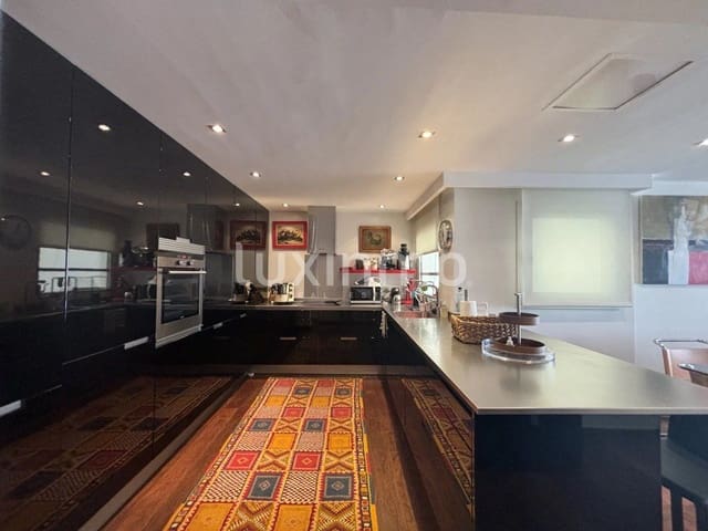 3 soverom Leilighet til salgs i Ibiza by med svømmebasseng - € 2 650 000 (Ref: 9304830)