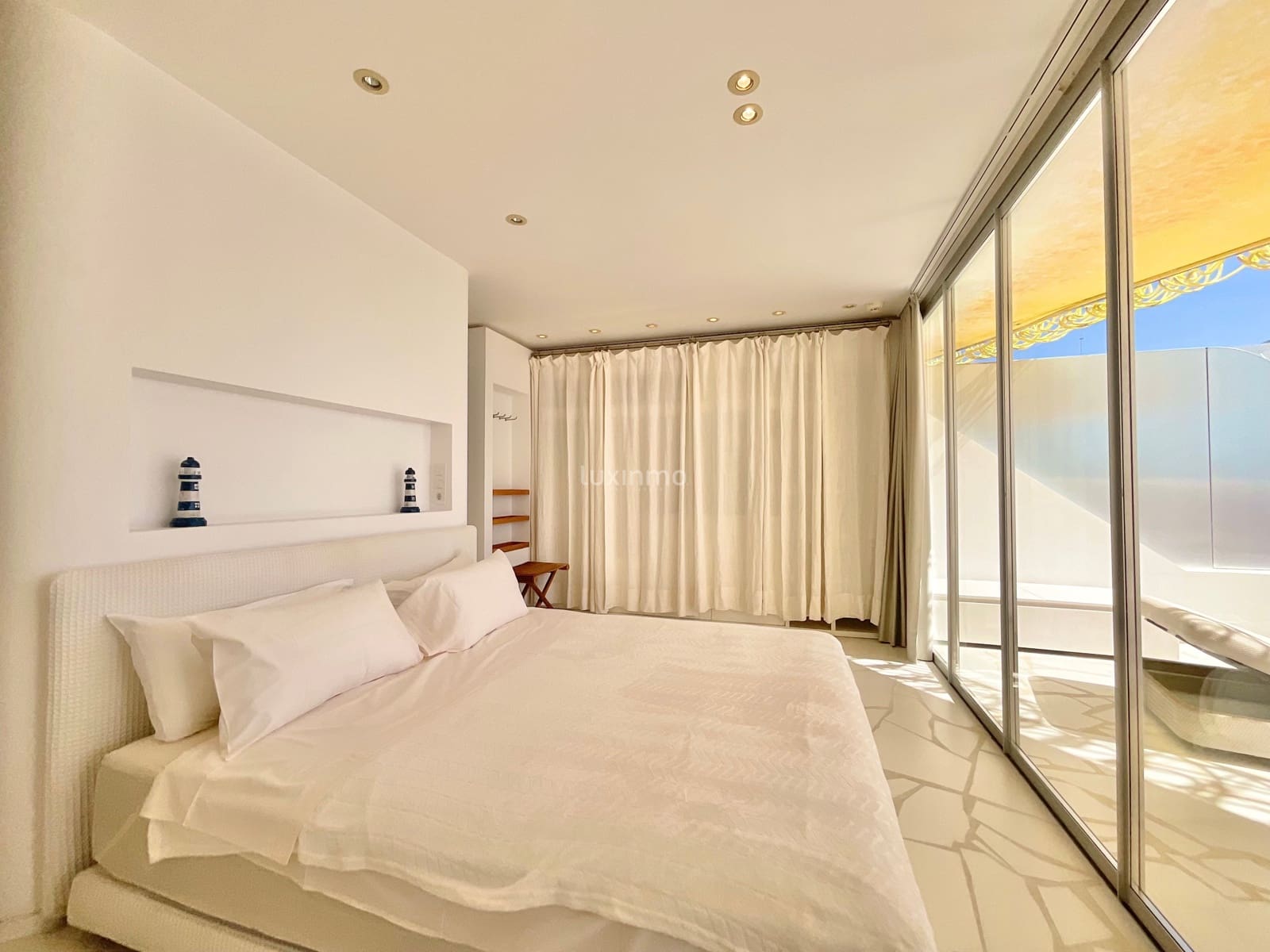 4 soverom Leilighet til salgs i Ibiza by med svømmebasseng garasje - € 4 200 000 (Ref: 9304831)