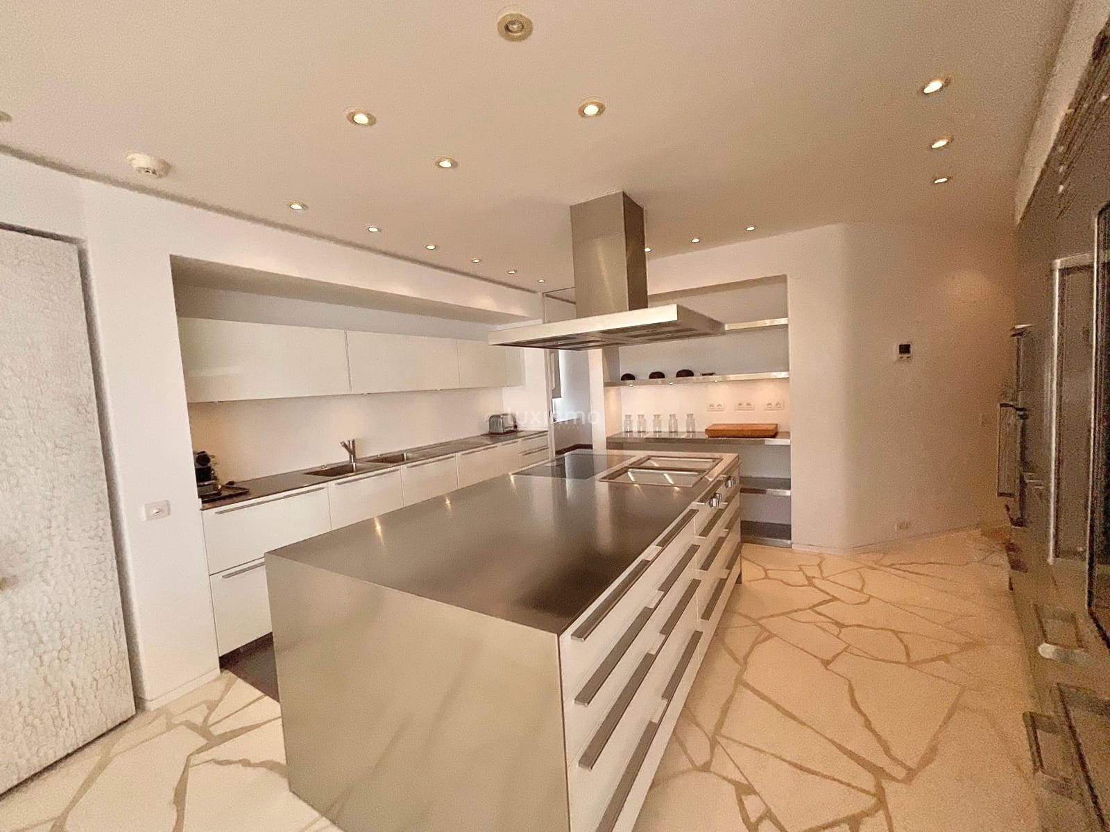 4 soverom Leilighet til salgs i Ibiza by med svømmebasseng garasje - € 4 200 000 (Ref: 9304831)