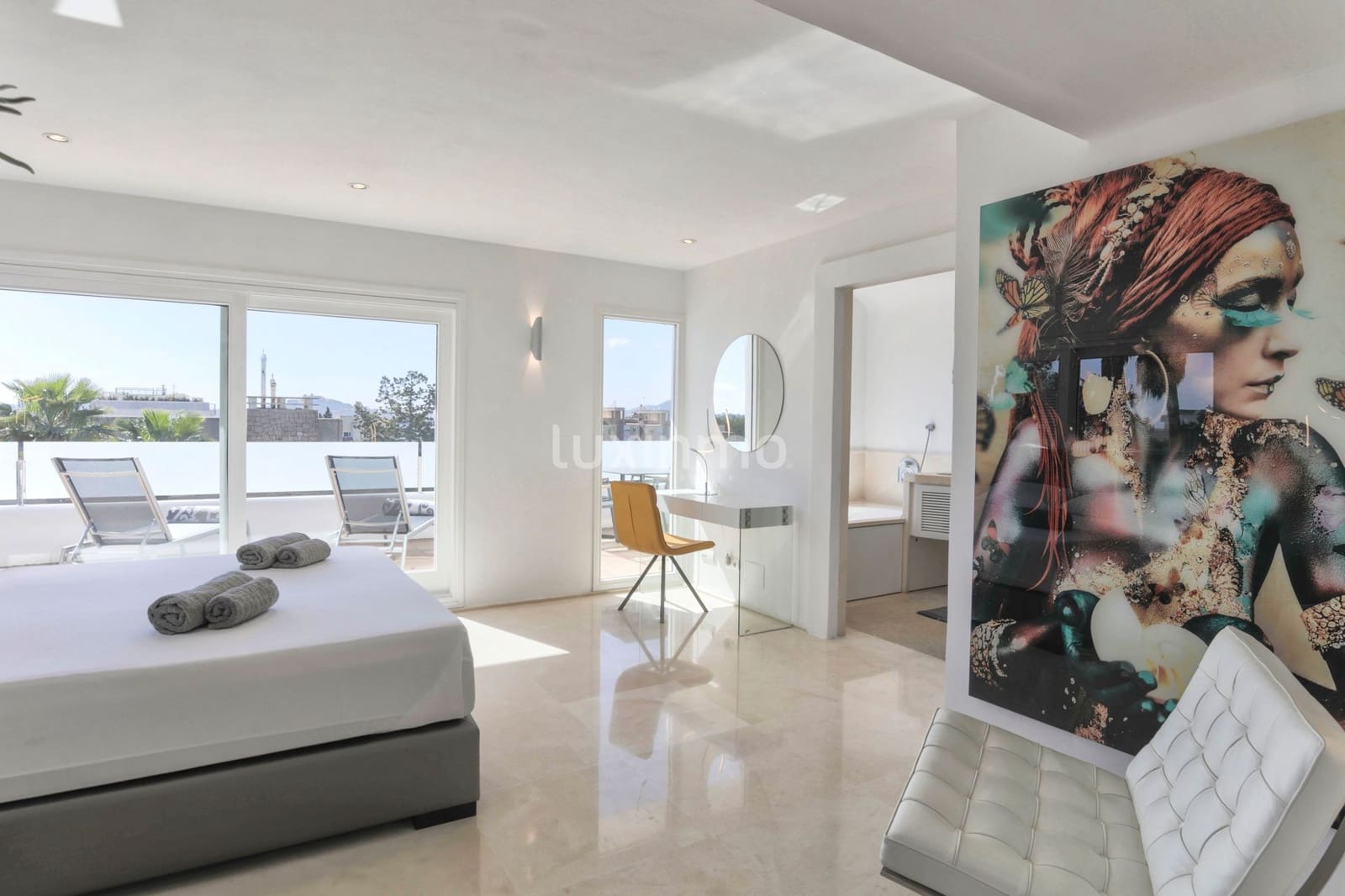 6 bedroom Villa for sale in Santa Eulalia / Santa Eularia with pool garage - € 5,500,000 (Ref: 9304832)