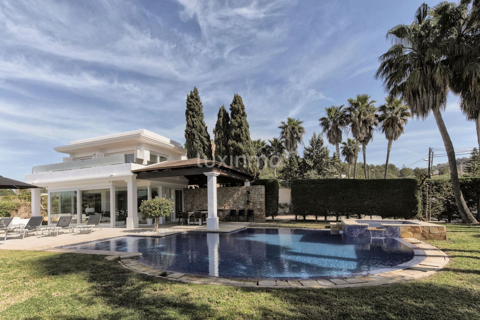 6 bedroom Villa for sale in Santa Eulalia / Santa Eularia with pool garage - € 5,500,000 (Ref: 9304832)