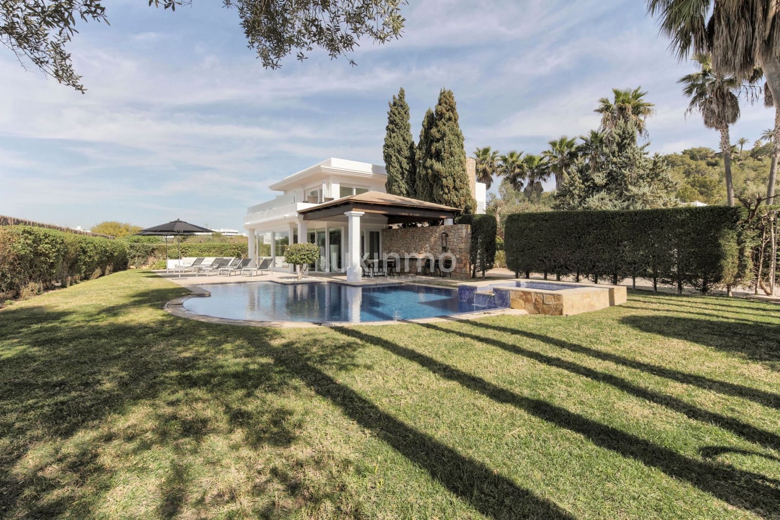 6 bedroom Villa for sale in Santa Eulalia / Santa Eularia with pool garage - € 5,500,000 (Ref: 9304832)