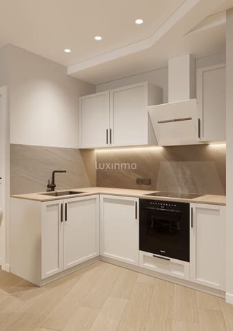 3 sovrum Lägenhet till salu i Benidorm med pool - 285 000 € (Ref: 9304835)