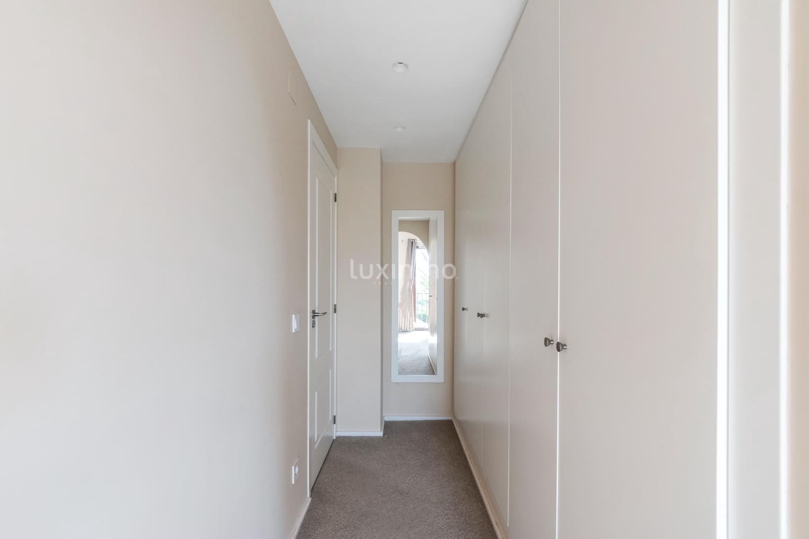 4 quarto Moradia para venda em Finestrat com piscina garagem - 1 050 000 € (Ref: 9308099)