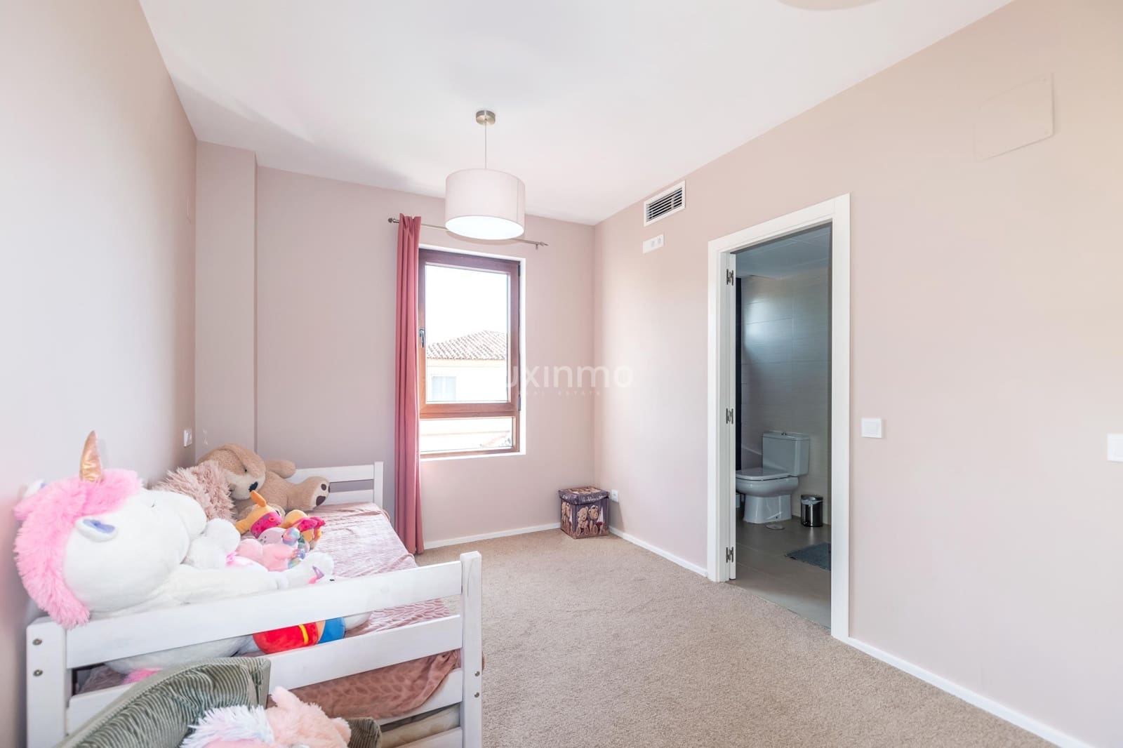 4 quarto Moradia para venda em Finestrat com piscina garagem - 1 050 000 € (Ref: 9308099)