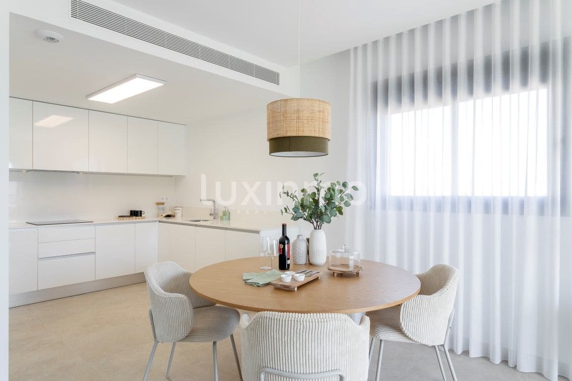 3 slaapkamer Appartement te koop in Santa Pola met zwembad - € 405.000 (Ref: 9309225)