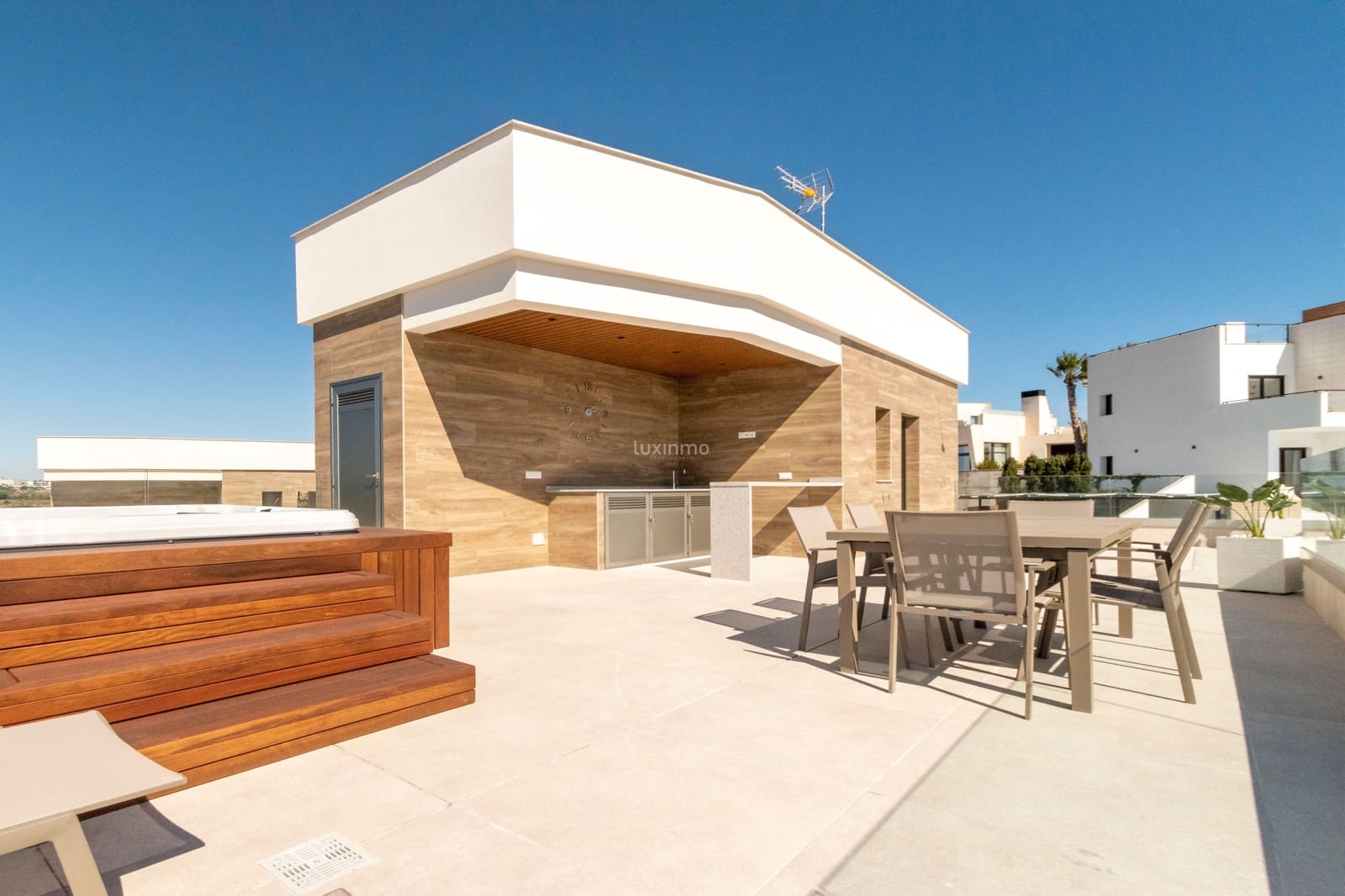 4 sovrum Villa till salu i Orihuela med pool - 1 339 000 € (Ref: 9309226)