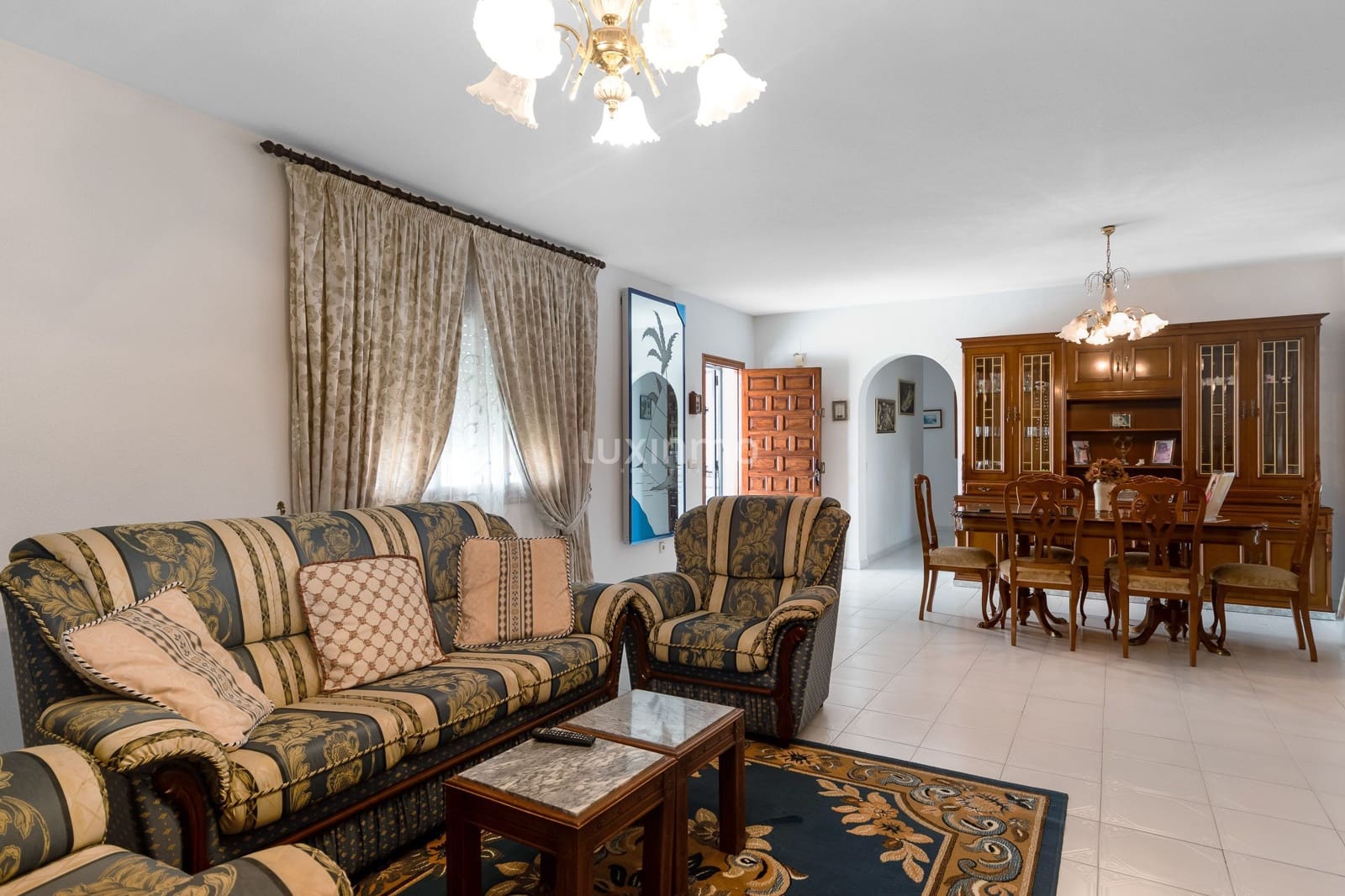 4 Zimmer Villa zu verkaufen in Alfaz del Pi / L'Alfas del Pi mit Pool Garage - 895.000 € (Ref: 9309312)