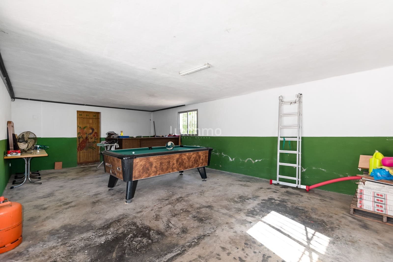 4 Zimmer Villa zu verkaufen in Alfaz del Pi / L'Alfas del Pi mit Pool Garage - 895.000 € (Ref: 9309312)