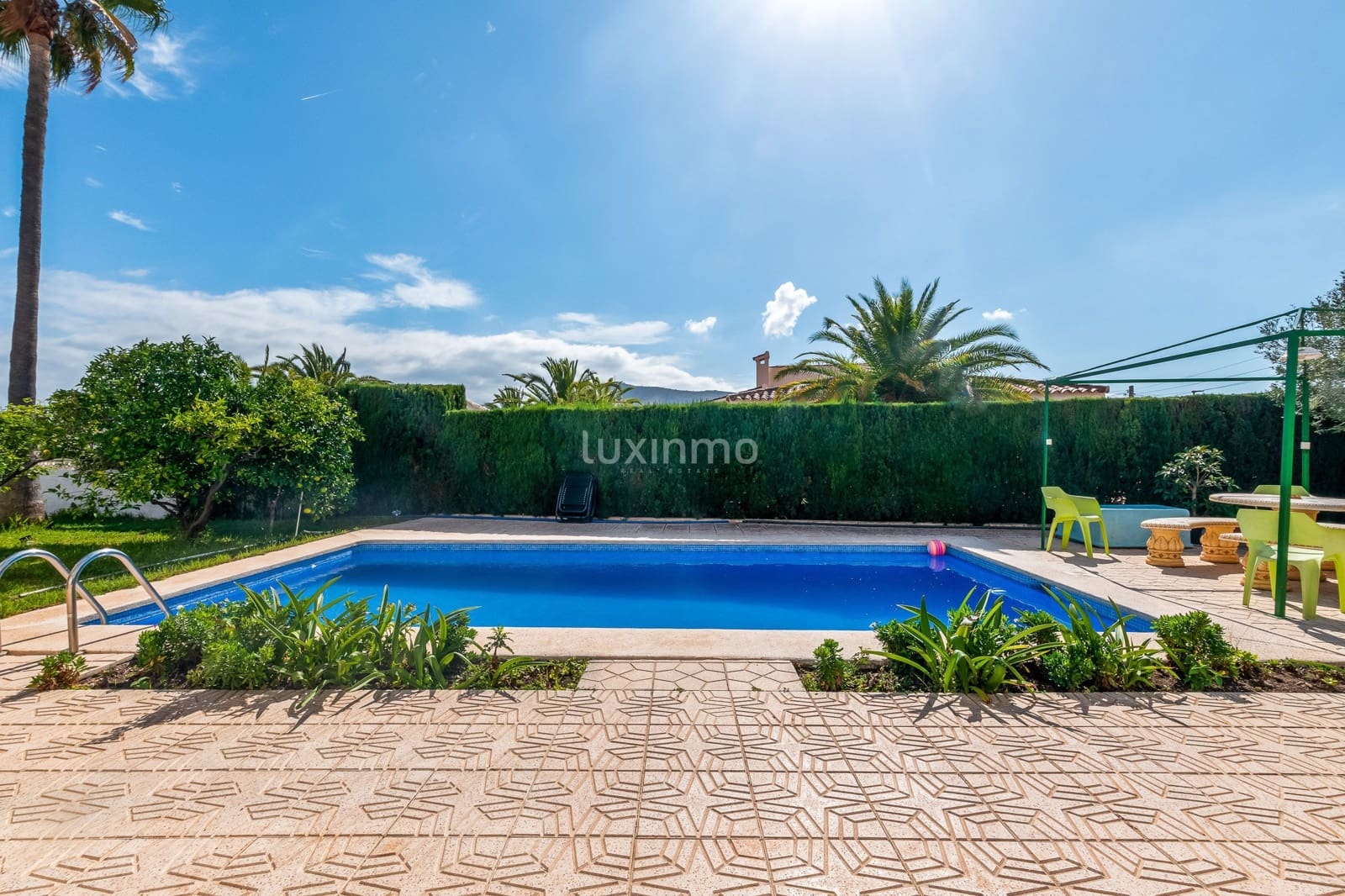 4 Zimmer Villa zu verkaufen in Alfaz del Pi / L'Alfas del Pi mit Pool Garage - 895.000 € (Ref: 9309312)