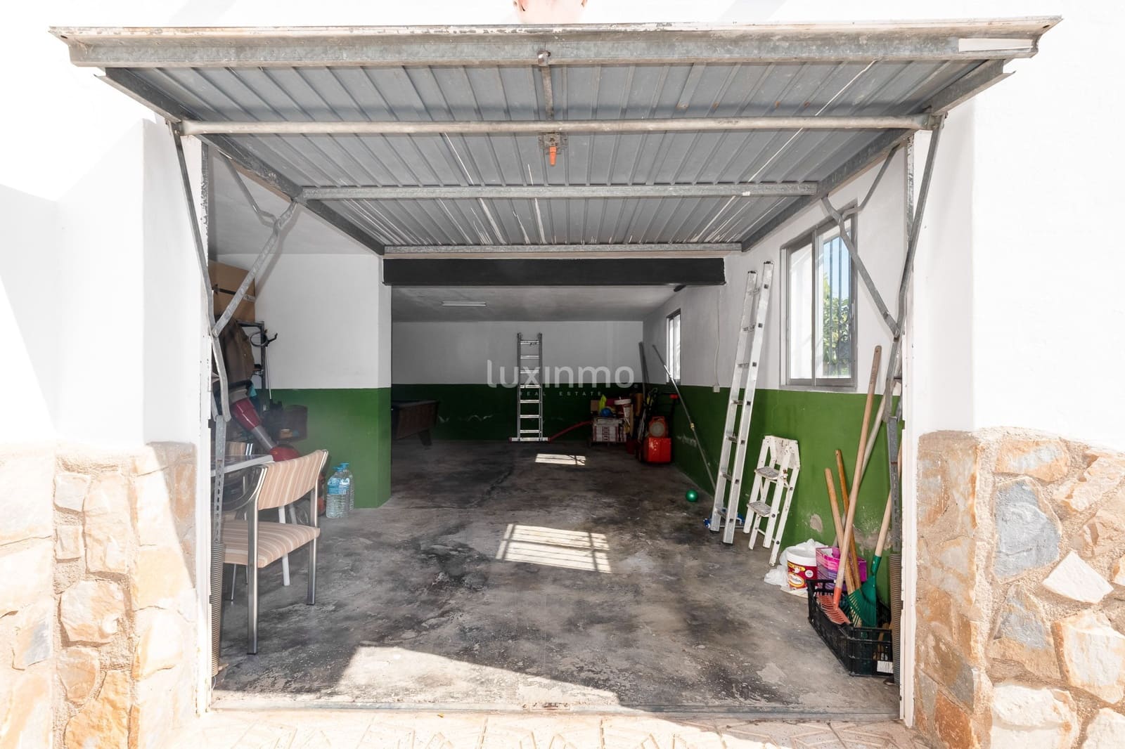 4 Zimmer Villa zu verkaufen in Alfaz del Pi / L'Alfas del Pi mit Pool Garage - 895.000 € (Ref: 9309312)