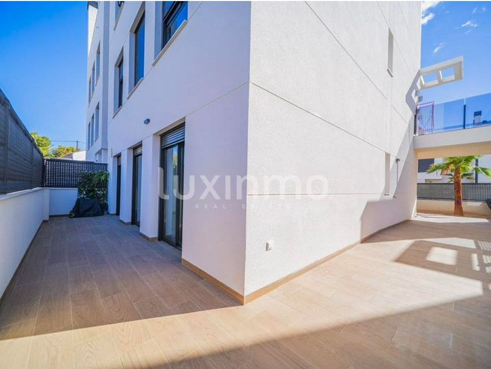 3 bedroom Apartment for sale in San Juan de Alicante / Sant Joan d'Alacant with pool garage - € 485,000 (Ref: 9311407)