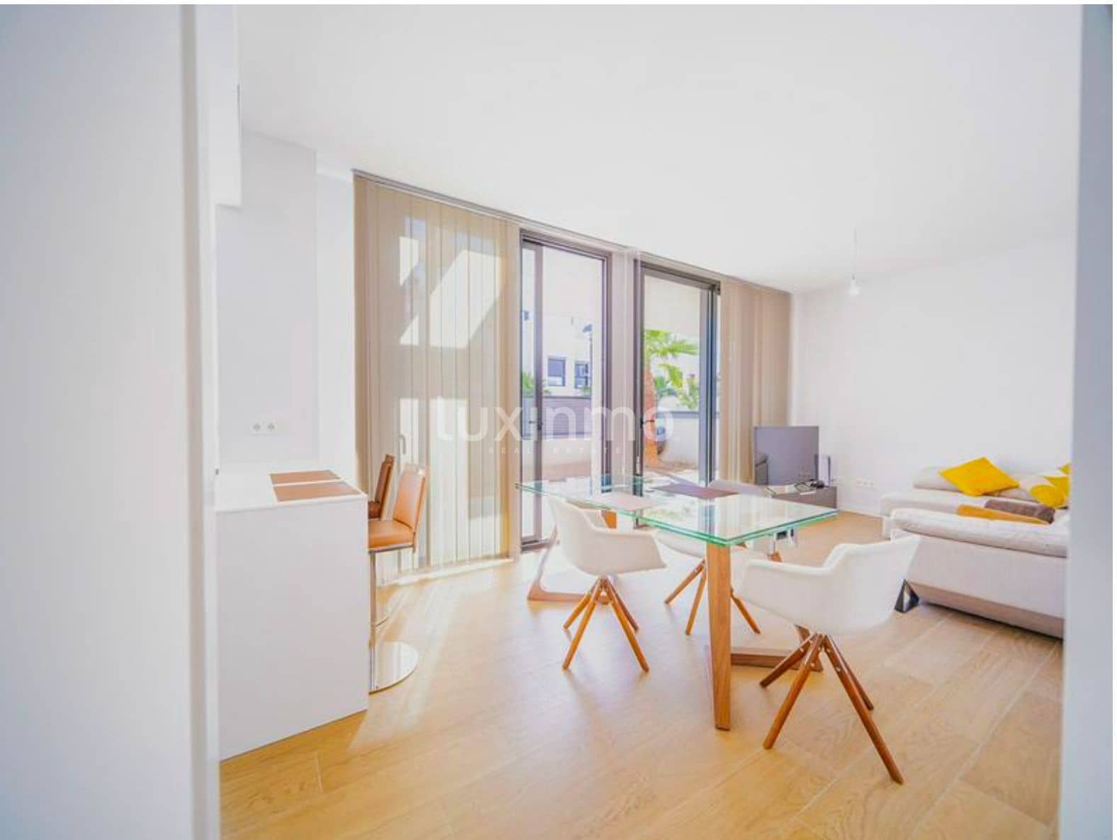 3 bedroom Apartment for sale in San Juan de Alicante / Sant Joan d'Alacant with pool garage - € 485,000 (Ref: 9311407)