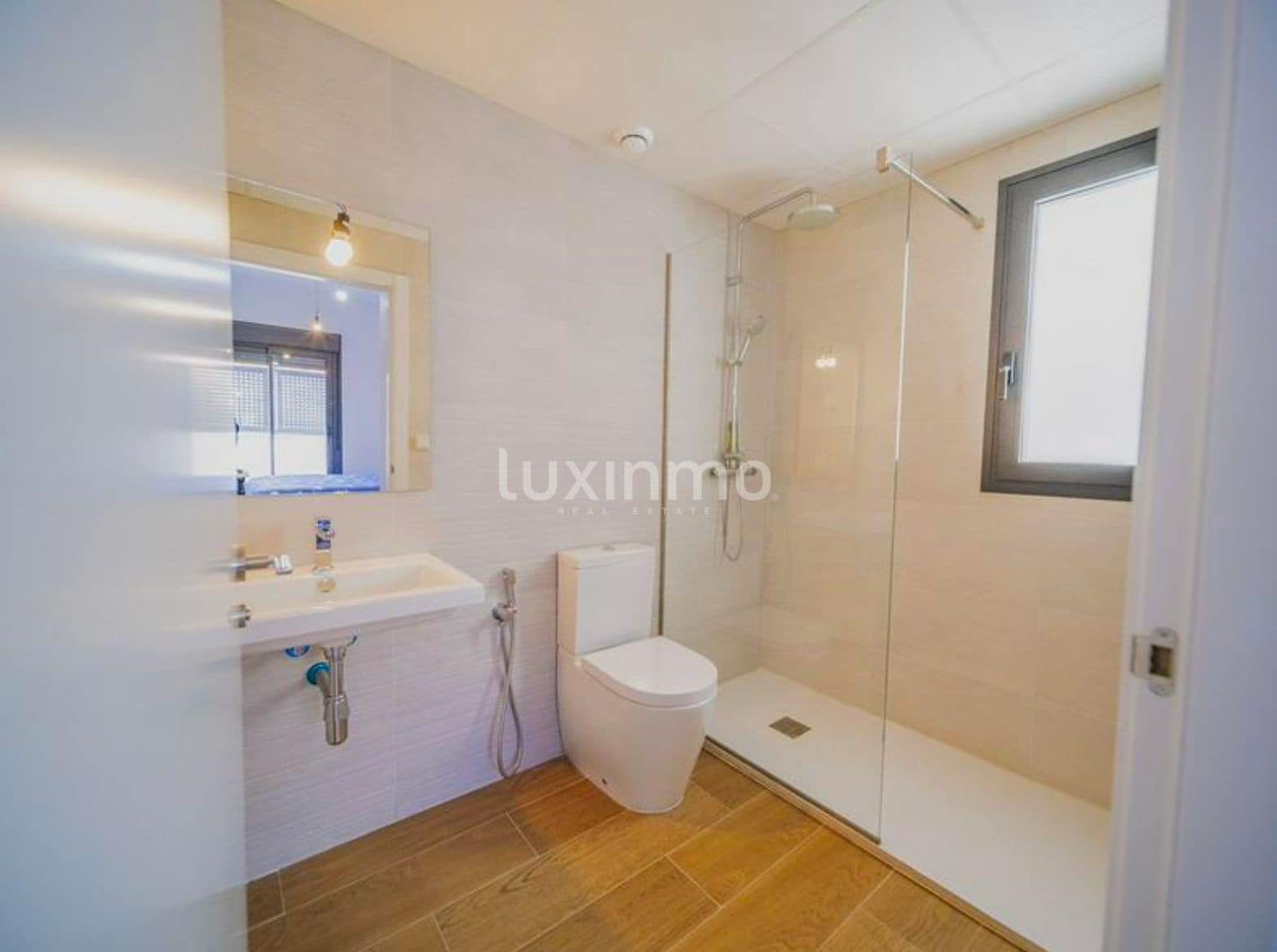 3 bedroom Apartment for sale in San Juan de Alicante / Sant Joan d'Alacant with pool garage - € 485,000 (Ref: 9311407)