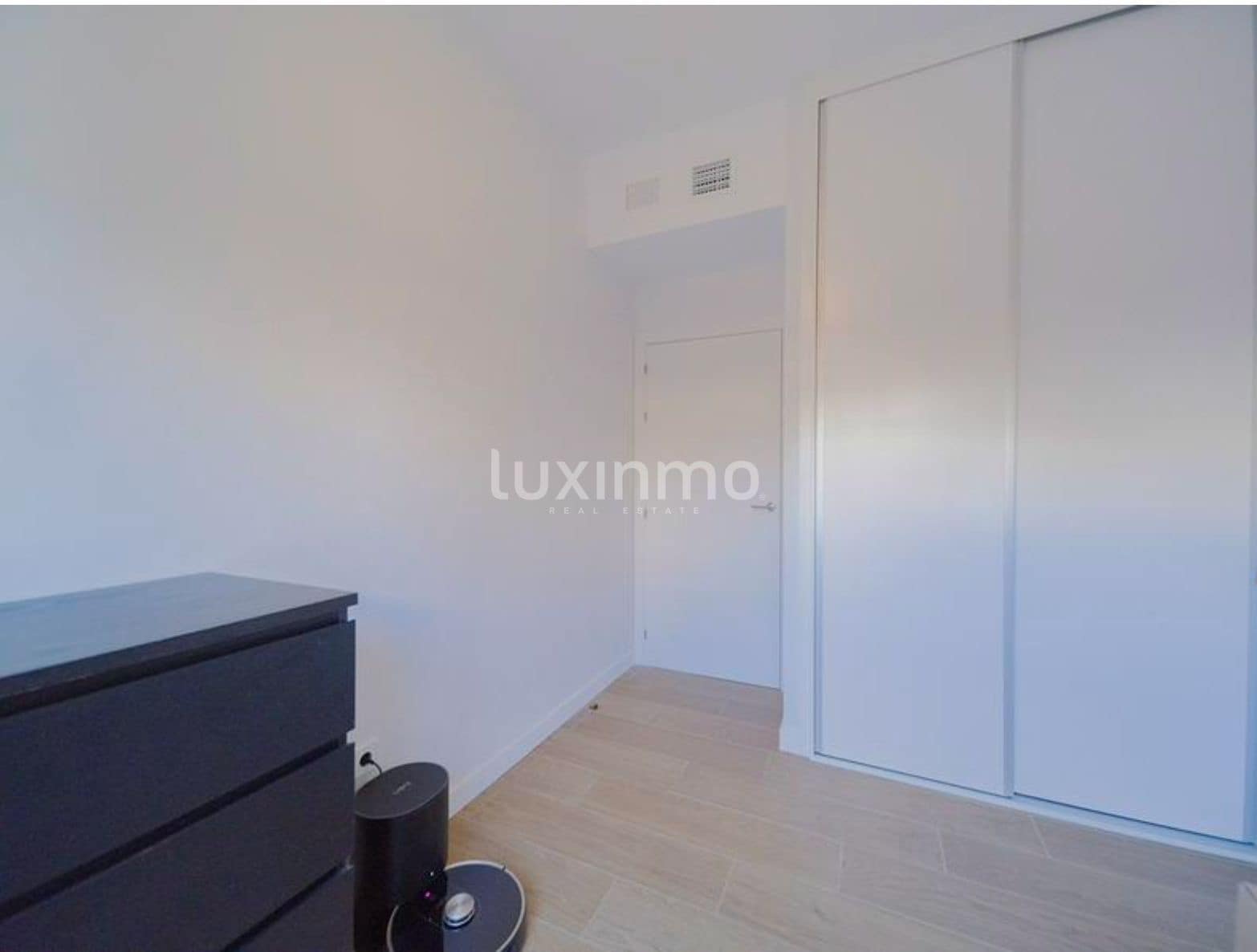 3 bedroom Apartment for sale in San Juan de Alicante / Sant Joan d'Alacant with pool garage - € 485,000 (Ref: 9311407)