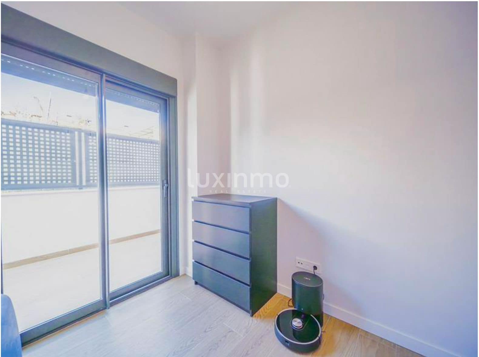 3 bedroom Apartment for sale in San Juan de Alicante / Sant Joan d'Alacant with pool garage - € 485,000 (Ref: 9311407)