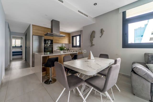 3 sypialnia Apartament do wynajęcia w Benidorm z basenem garażem - 2 750 € (Ref: 9311618)