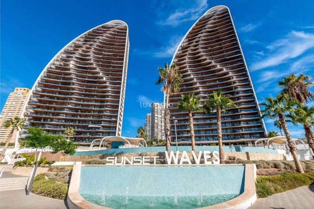 3 sypialnia Apartament do wynajęcia w Benidorm z basenem garażem - 2 750 € (Ref: 9311618)