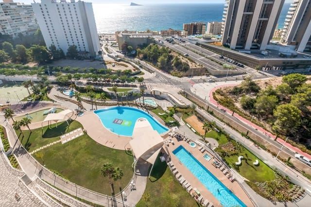 3 sypialnia Apartament do wynajęcia w Benidorm z basenem garażem - 2 750 € (Ref: 9311618)