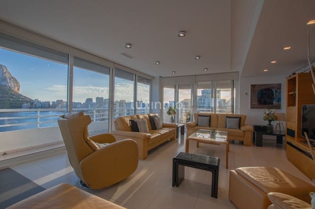 3 bedroom Penthouse for rent in Calpe / Calp with pool garage - € 4,000 (Ref: 9311619)