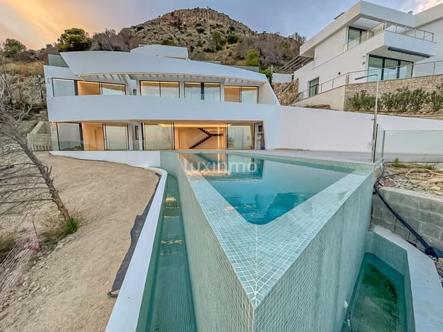 4 chambre Villa/Maison à vendre à Altea avec piscine garage - 2 290 000 € (Ref: 9319907)