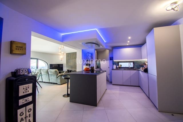 5 soverom Villa til salgs i Calpe / Calp med svømmebasseng - € 845 000 (Ref: 9331119)