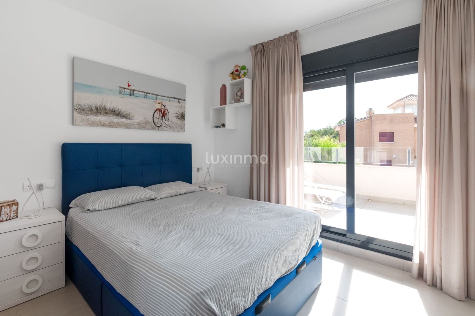 Chalet de 3 habitaciones en La Nucia en venta con piscina garaje - 585.000 € (Ref: 9344022)