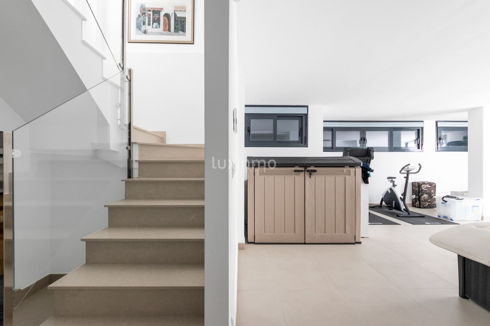 Chalet de 3 habitaciones en La Nucia en venta con piscina garaje - 585.000 € (Ref: 9344022)