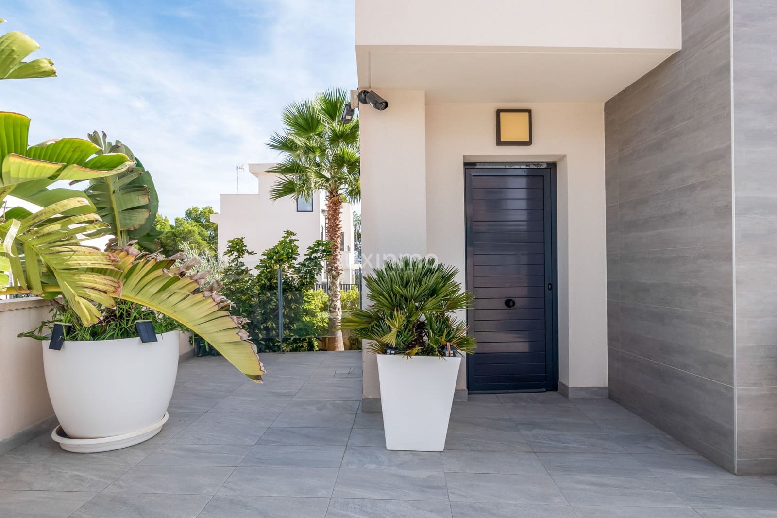 Chalet de 3 habitaciones en La Nucia en venta con piscina garaje - 585.000 € (Ref: 9344022)