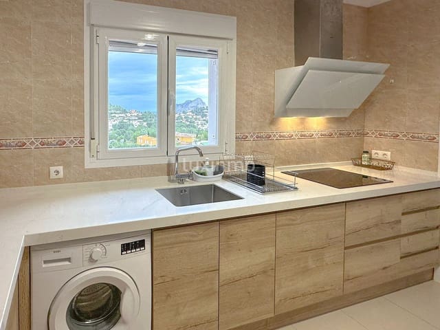 3 soverom Leilighet til leie i Calpe / Calp med svømmebasseng - € 2 000 (Ref: 9345602)