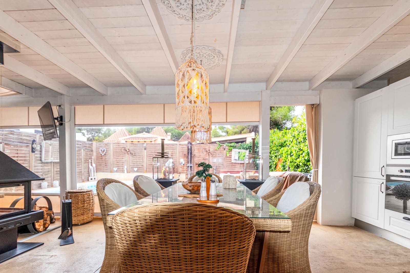 2 sovrum Villa att hyra i Alfaz del Pi / L'Alfas del Pi med pool - 1 800 € (Ref: 9347905)