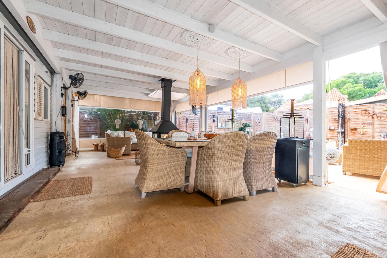 2 sovrum Villa att hyra i Alfaz del Pi / L'Alfas del Pi med pool - 1 800 € (Ref: 9347905)