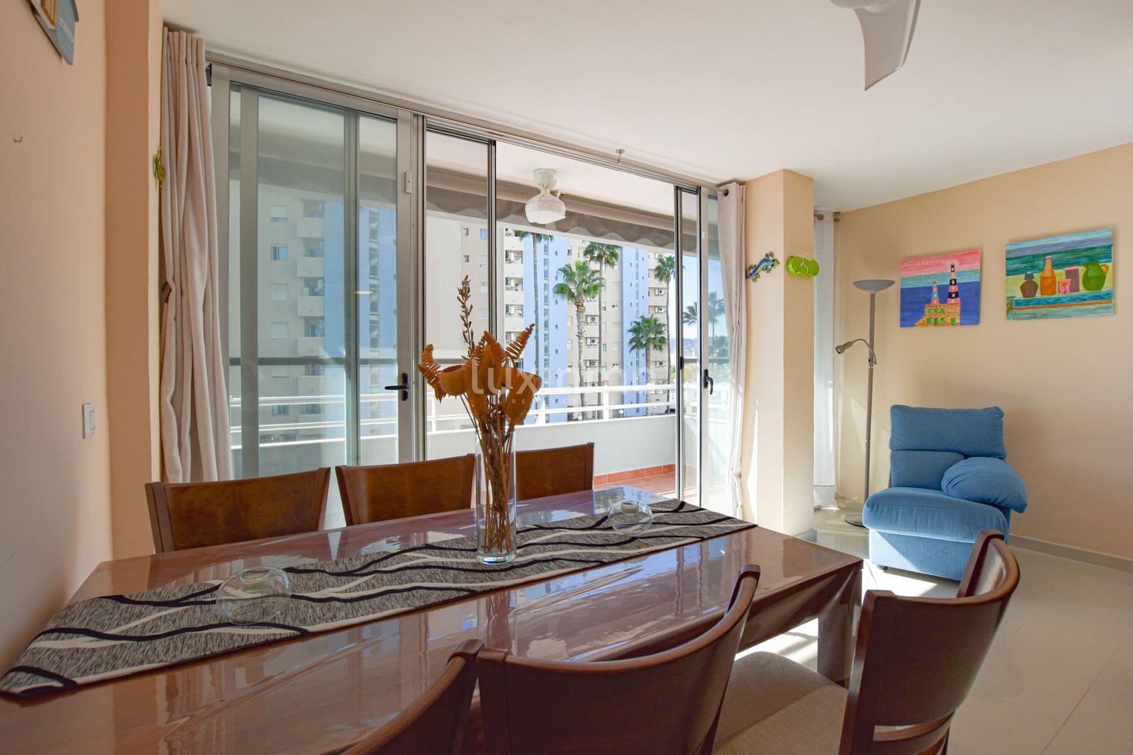 Apartamento de 2 habitaciones en Calpe / Calp en venta con piscina garaje - 405.000 € (Ref: 9348507)