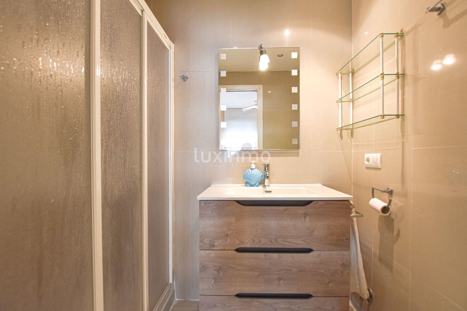 Apartamento de 2 habitaciones en Calpe / Calp en venta con piscina garaje - 405.000 € (Ref: 9348507)