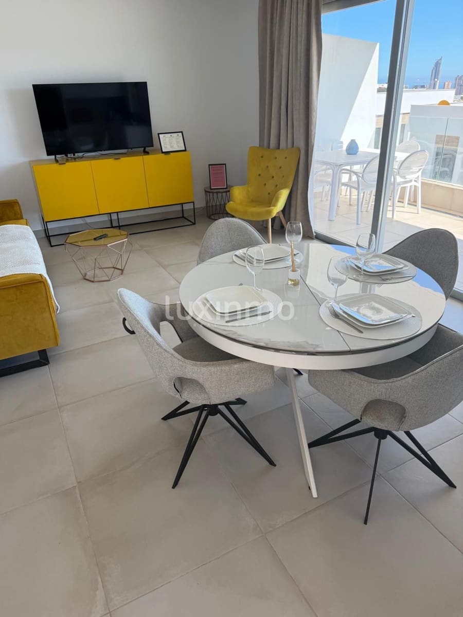 2 bedroom Apartment for sale in Finestrat with pool - € 351,700 (Ref: 9352858)