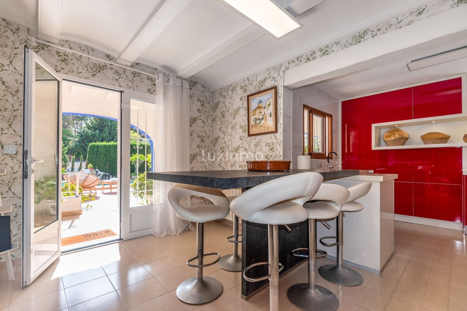 4 bedroom Villa for sale in Altea with pool garage - € 599,000 (Ref: 9363094)