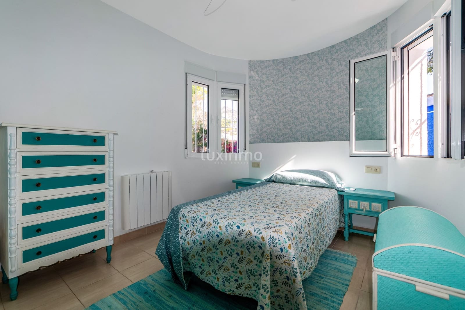 4 bedroom Villa for sale in Altea with pool garage - € 599,000 (Ref: 9363094)