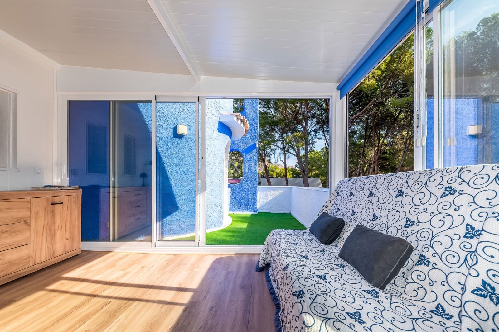 4 bedroom Villa for sale in Altea with pool garage - € 599,000 (Ref: 9363094)