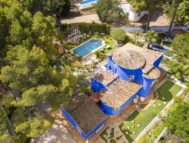 4 sovrum Villa till salu i Altea med pool garage - 599 000 € (Ref: 9363094)