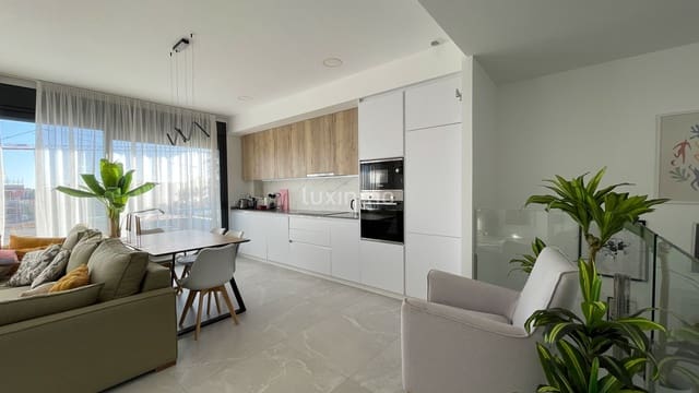 Apartamento de 3 habitaciones en Finestrat en alquiler con piscina garaje - 2.900 € (Ref: 9377733)