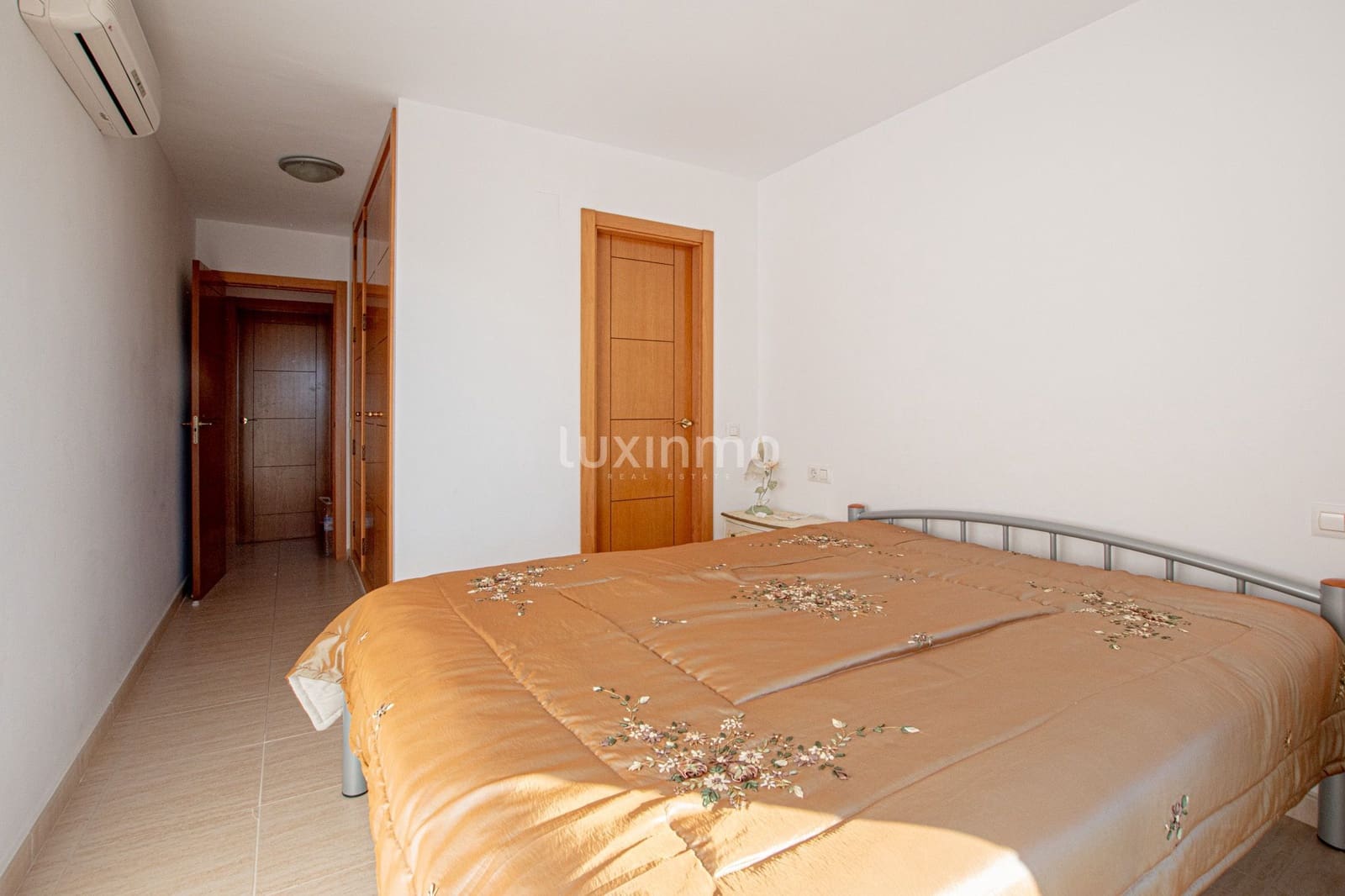 3 soveværelse Lejlighed til leje i Calpe / Calp med swimmingpool garage - € 1.300 (Ref: 9377989)