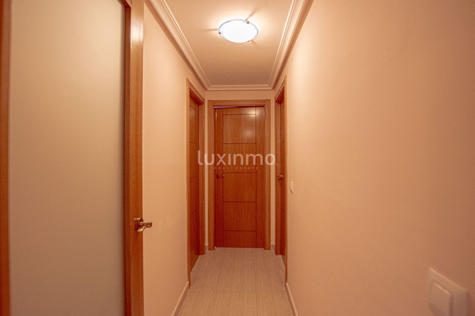 3 soveværelse Lejlighed til leje i Calpe / Calp med swimmingpool garage - € 1.300 (Ref: 9377989)