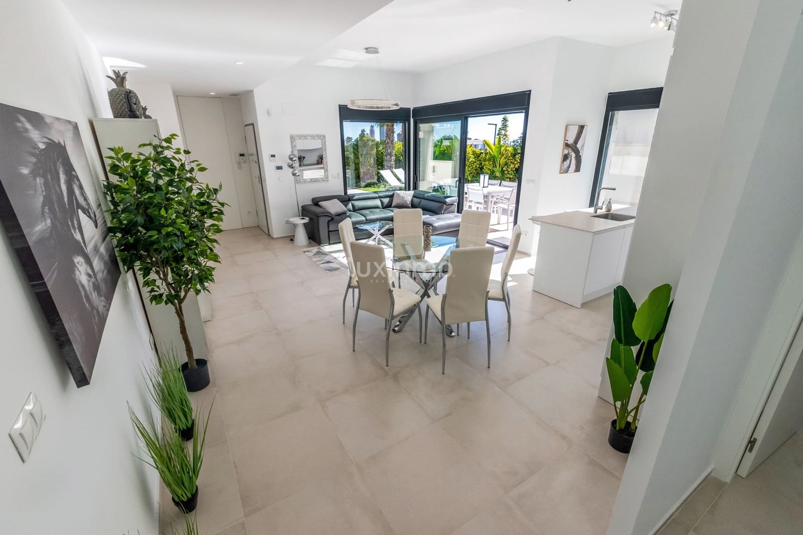 3 quarto Moradia para arrendar em Finestrat com piscina garagem - 3 600 € (Ref: 9377990)