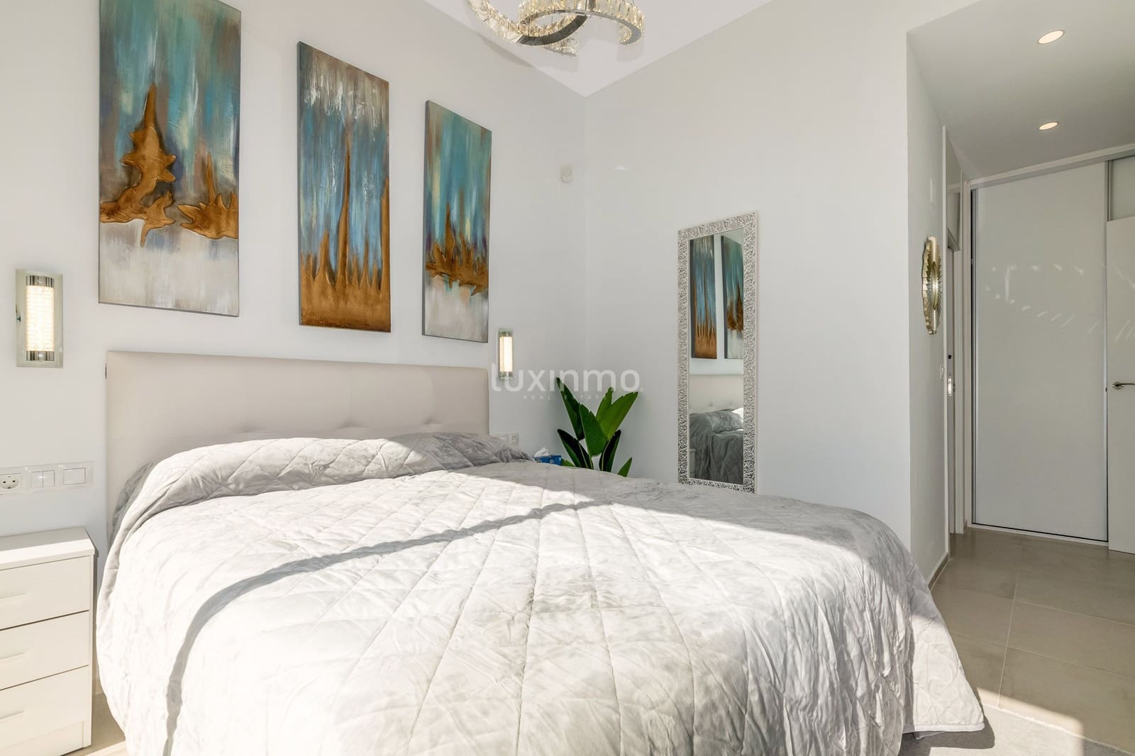 3 quarto Moradia para arrendar em Finestrat com piscina garagem - 3 600 € (Ref: 9377990)